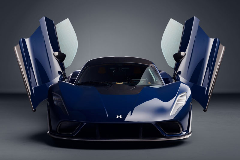 ‘Lác mắt’ trước vẻ đẹp của siêu xe công suất 1.817 mã lực, giá 2,1 triệu USD, giới hạn 24 chiếc