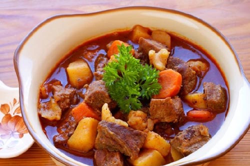 Cách nấu thịt bò kho gừng sả thơm ngon trong tiết trời lạnh giá