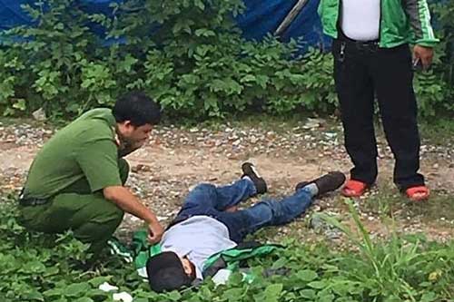 Cần cẩn trọng với những vị khách… hào hiệp