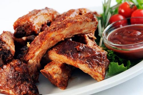 Sườn heo nướng mật ong cho bữa tiệc Giáng sinh thêm ấm áp