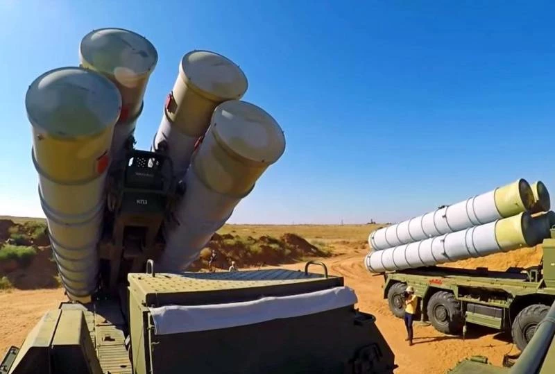 Hệ thống phòng không S-300 của Syria vẫn im lặng khi tiêm kích Israel tấn công. Ảnh: TASS.