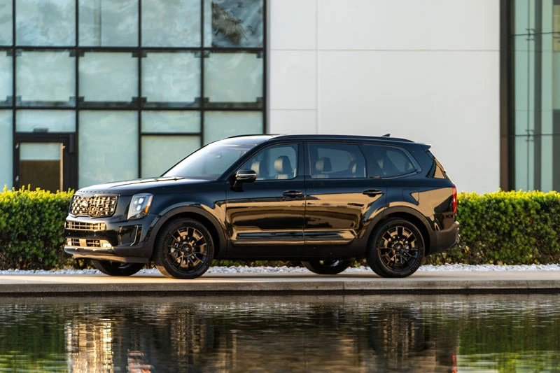 3. Kia Telluride.