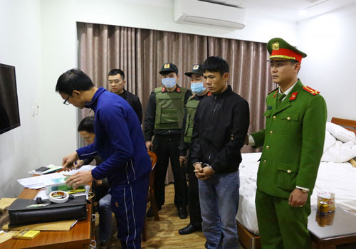 Hà Tĩnh: Phá đường dây đánh bạc giao dịch 600 triệu đồng/ngày