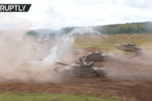 Đức dốc sức cũng không ngăn được xe tăng Nga, NATO "chịu trận"