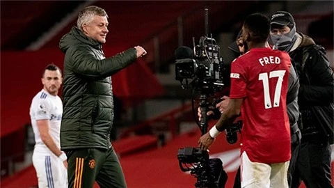 Solskjaer yêu cầu dàn sao M.U 'nói ít về cuộc đua vô địch'