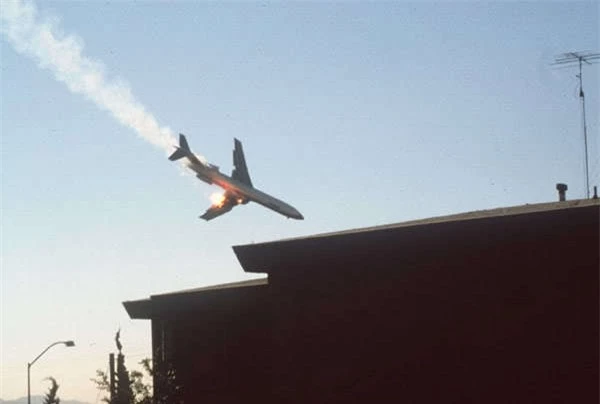Ngày này năm xưa: Thảm kịch máy bay đâm nhau trên bầu trời Mỹ