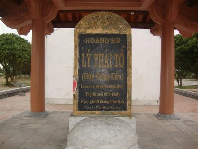 Vi vua nao khai lap vuong trieu, lap 9 hoang hau?-Hinh-8