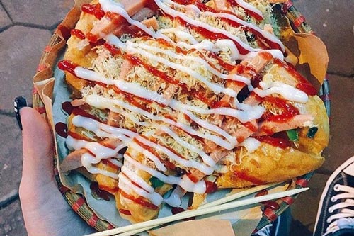 Cách làm bánh mì nướng muối ớt giòn rụm thơm ngon tại nhà