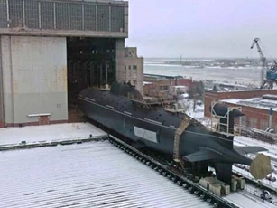 Tàu ngầm hạt nhân nâng cấp "Leopard" Dự án 971 được hạ thủy ở Severodvinsk