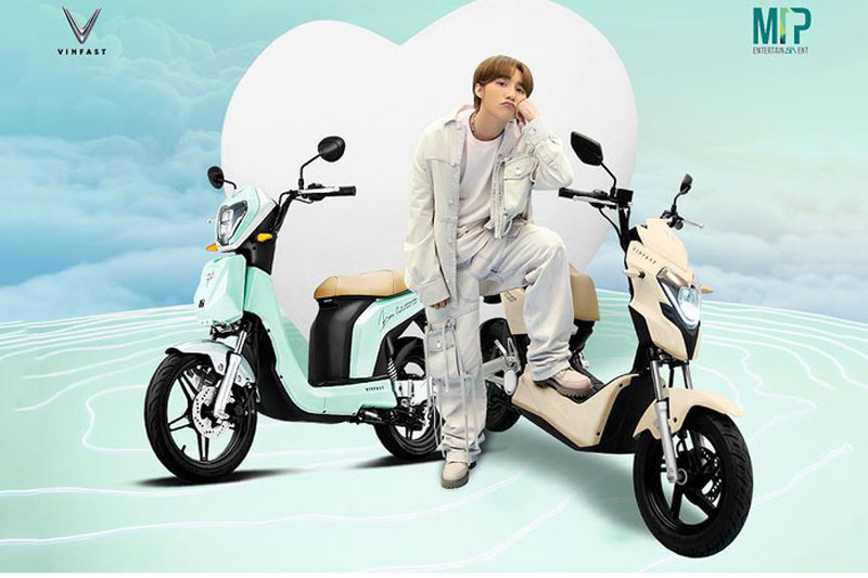 Chi tiết 2 xe máy điện VinFast hợp tác với M-TP Entertainment