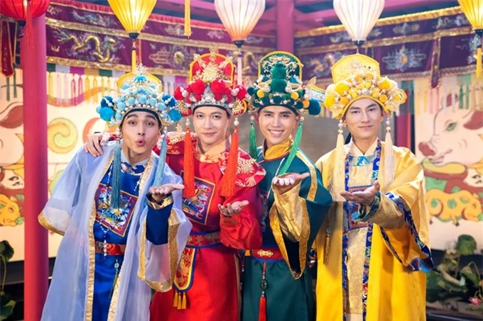 Jun Phạm, S.T, Will và Isaac (từ trái qua) tái hợp trong danh nghĩa nhóm 365, quay MV nhạc phim Trạng Tí phiêu lưu ký.