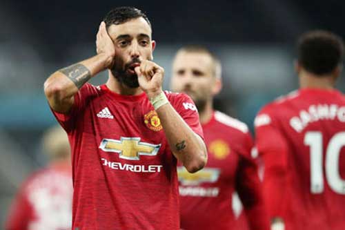 Leicester vs M.U: 'Hai cỗ máy phản công'