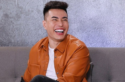 Lê Dương Bảo Lâm mua nhà, tậu xe nhờ bán hàng online