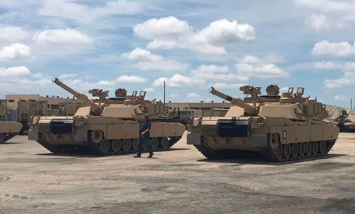 Quân đội Mỹ sẽ nâng cấp hàng loạt xe tăng M1 Abrams lên chuẩn SEPv3. Ảnh: Defence Blog.