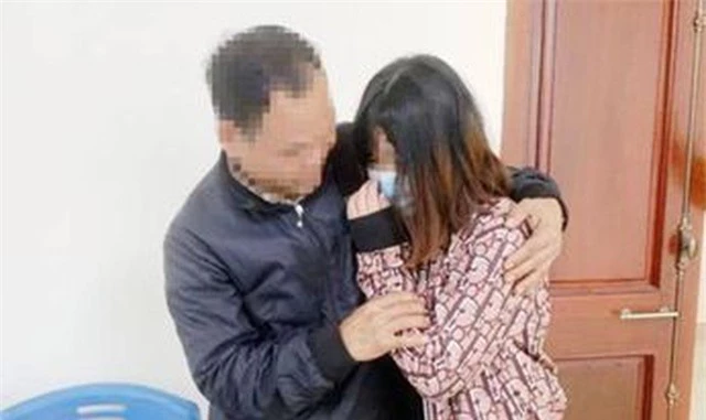 Bán thiếu nữ sang Trung Quốc để lấy 5 triệu đồng - 2 Bán thiếu nữ sang Trung Quốc để lấy 5 triệu đồng - 2