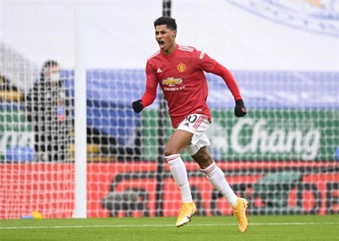 Rashford cuộc lỗi bằng bàn mở tỷ số ở phút 23