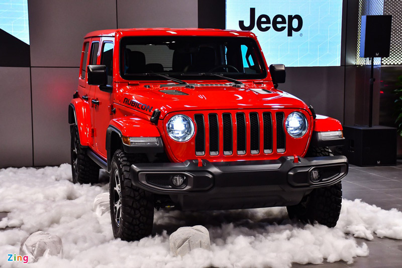 Ngắm Jeep Wrangler Rubicon giá 3,388 tỷ đồng tại Việt Nam