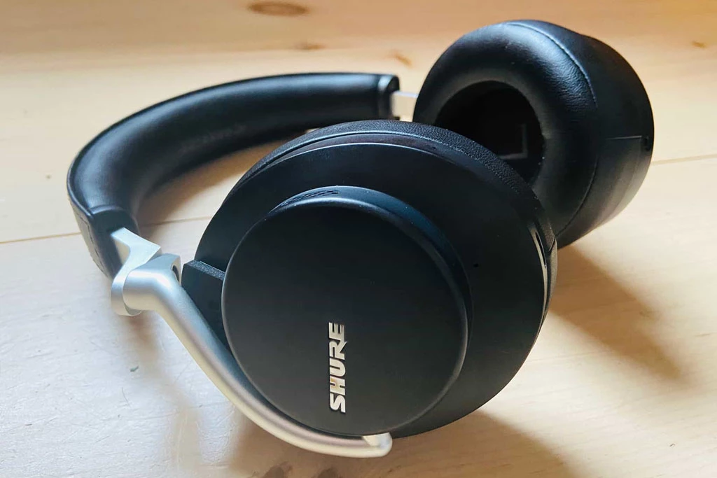 10. Shure Aonic 50.