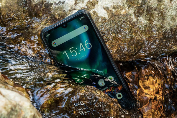 Smartphone ‘nồi đồng cối đá’, pin 5.000 mAh, RAM 6 GB, giá hơn 3 triệu