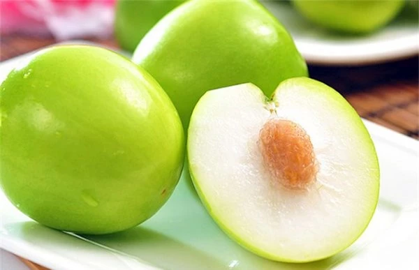 Tác dụng của táo xanh với sức khỏe mẹ bầu và thai nhi
