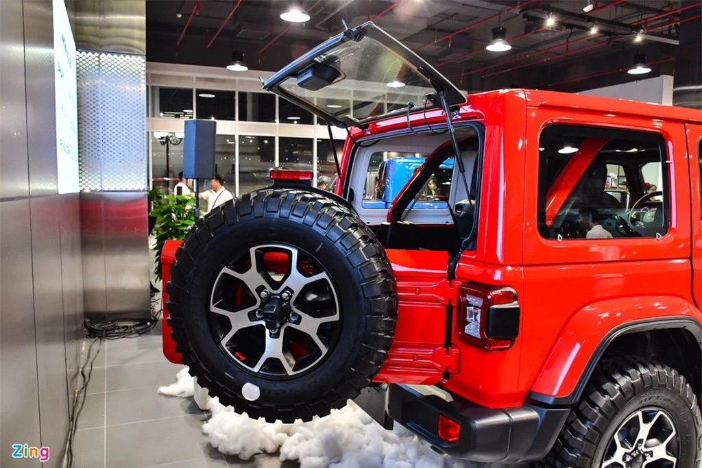 Jeep Wrangler Rubicon anh 9