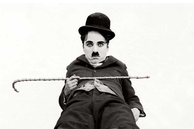 Top 8 nghệ sĩ hài nổi tiếng nhất mọi thời đại