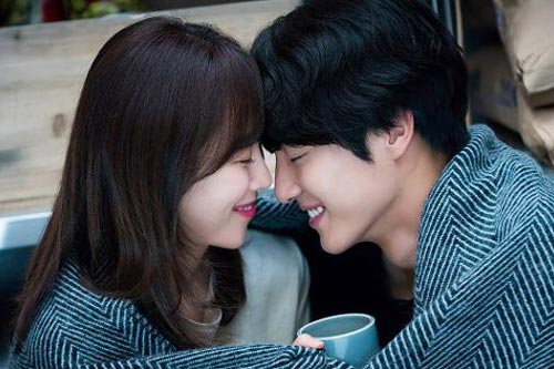 Không cần phải đòi, nếu đàn ông yêu cuồng nhiệt có 4 thứ sẽ dâng hiến cho phụ nữ