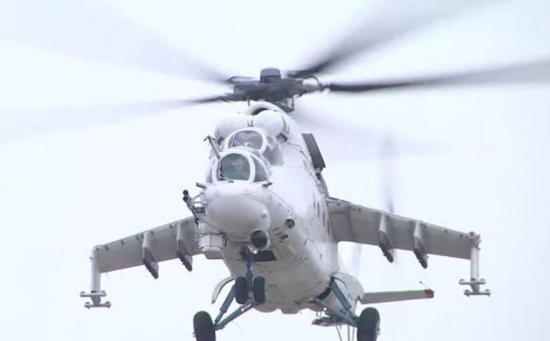 Trực thăng vũ trang Mi-24 được thử nghiệm với cánh quạt mới. Ảnh: Defense Express.