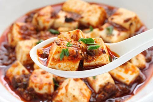 20 phút xong ngay đậu hũ non sốt cay cho bữa cơm tối