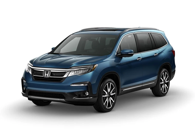 8. Honda Pilot 2021 (giá khởi điểm: 32.250 USD, điểm tổng thể: 7.8/10).