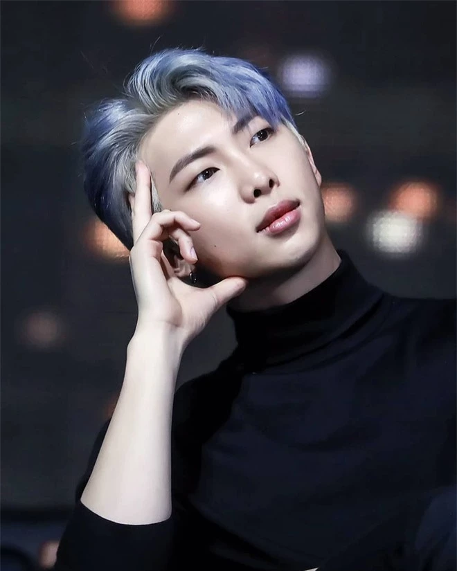 Các idol Kpop có IQ cao ngất ngưởng gần bằng Einstein: Có người lọt top 1% thông minh nhất thế giới, RM (BTS) - DBSK quá đỉnh - Ảnh 2.