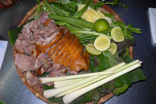 Những người 'bị cấm' ăn thịt chó