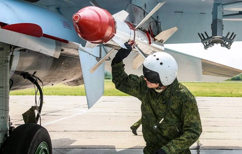 Ukraine sẽ xuất khẩu tên lửa không đối không tầm trung R-27 cho Không quân Indonesia. Ảnh: TASS.