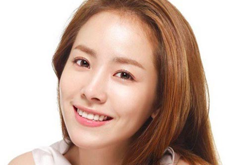 Phụ nữ sở hữu 1 trong 3 nét sau trên gương mặt là người có phúc tướng, sau 30 tuổi không ngừng phát tài