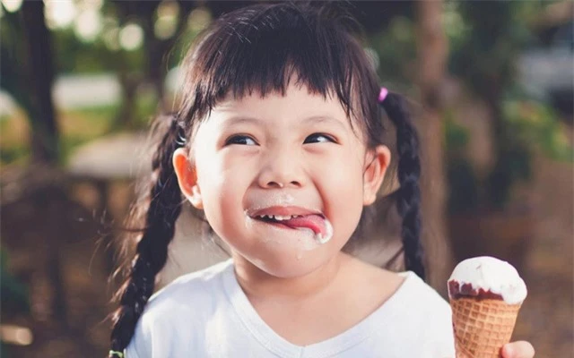 Kem là loại thực phẩm dễ gây béo phì cho bé