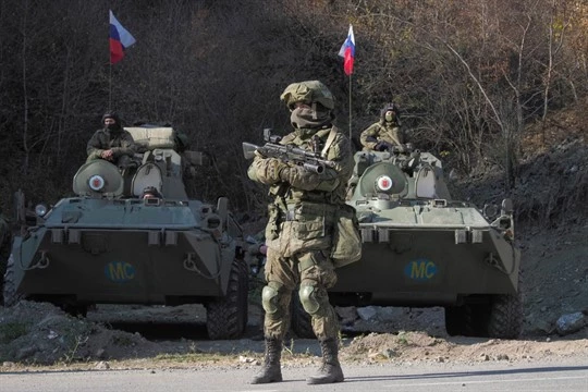 Lính gìn giữ hòa bình Nga tại Nagorno-Karabakh. Ảnh: TASS.