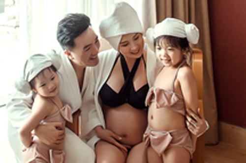 Dương Ngọc Thái nghỉ dưỡng cùng vợ bầu và hai con gái