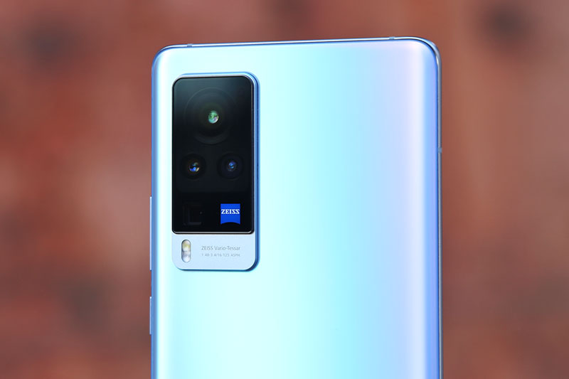 Smartphone 5G, RAM 12 GB, màn hình 120 Hz, sạc 33W, giá gần 16 triệu