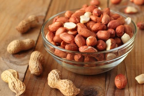 Những người không nên ăn lạc để bảo vệ sức khỏe