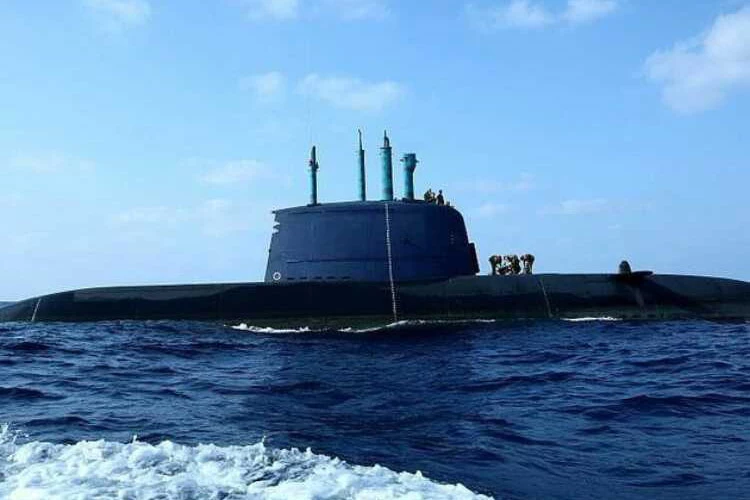 Tàu ngầm lớp Dolphin của hải quân Israel.