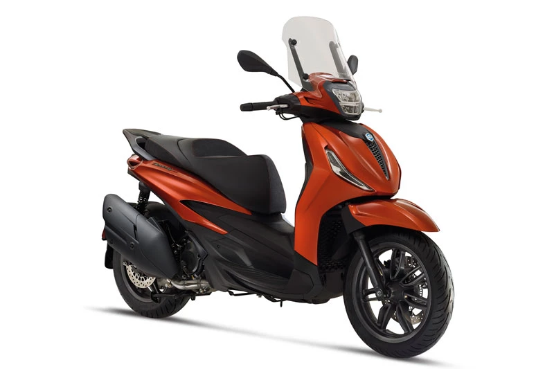 Piaggio Beverly S 2021.