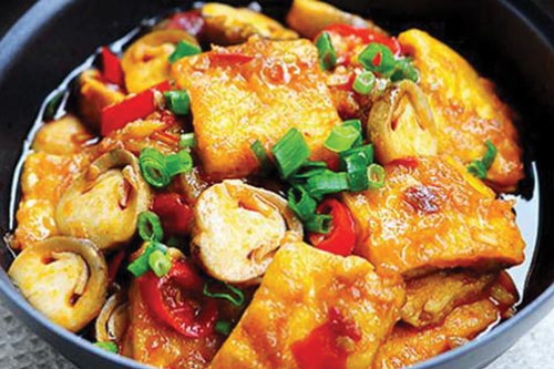 Thứ bình dân, rẻ tiến nhưng cứ biến tấu thành các món này lại siêu "tốn cơm"