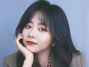 Top 10 sao nữ Hoa Ngữ tuy không xinh lung linh nhưng vẫn 'hot' rần rần