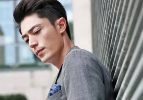 Hoắc Kiến Hoa nhiều lần từ chối quà do fan tặng, cứ tưởng chảnh chọe hóa ra là có nguyên nhân khác