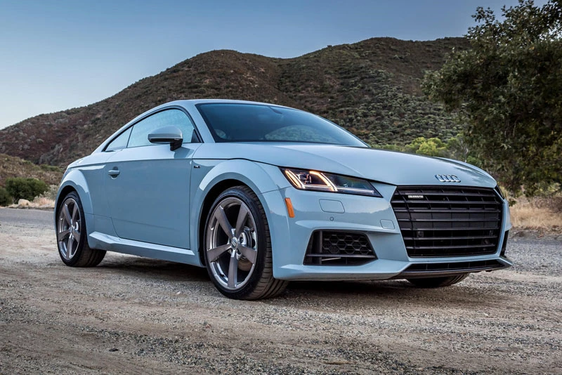 10. Audi TT 2020 (mức tiêu hao nhiên liệu ở đường cao tốc: 9,1 lít/100 km, giá khởi điểm của phiên bản AWD: 45.500 USD).