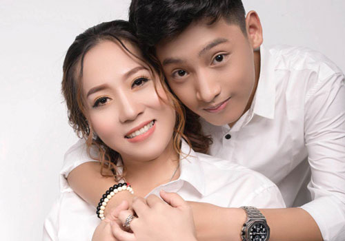 Cảnh mẹ kế con chồng của Thu Huyền - ngôi sao hài Tết "Làng ế vợ", "Đại gia chân đất"