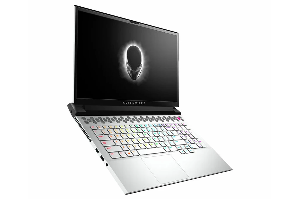 7. Alienware m17 R3.