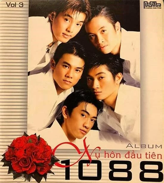 Sản phẩm đầu tiên của nhóm là album Nụ hôn đầu tiên. Họ còn sở hữu loạt ca khúc hit: