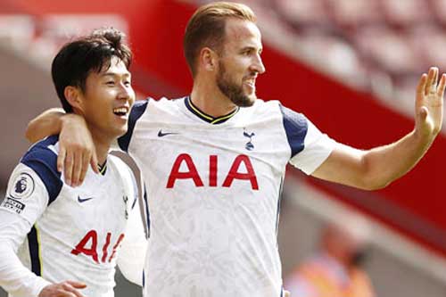 Khi Tottenham quá kém ở cuối trận