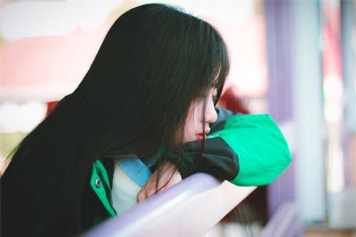 Đến nhà sếp chơi, tôi đứng tim khi phu nhân của anh ra mặt, càng bấn loạn với đứa trẻ giống mình như khuôn đúc